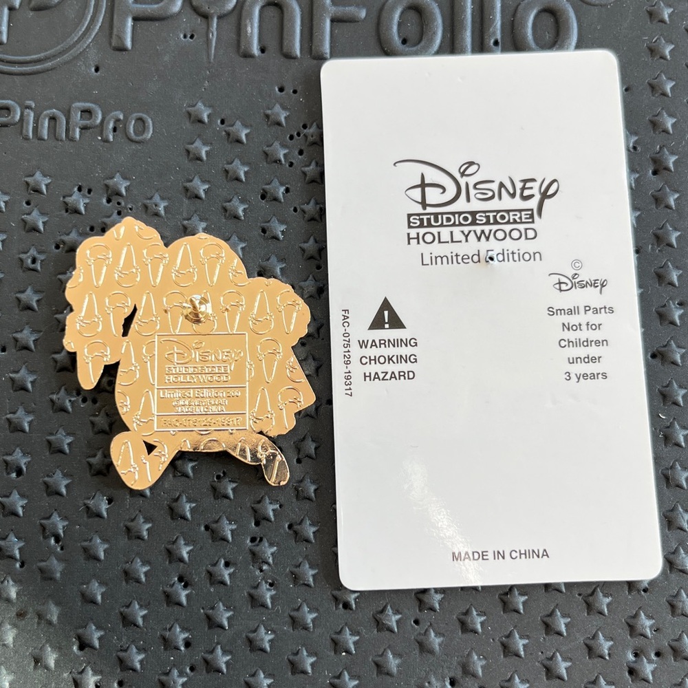 DSSH Pin Trader Delight Sundae Series Forgetter Paula LE 200 Pin (Msc - 62) - Picture 6 of 7